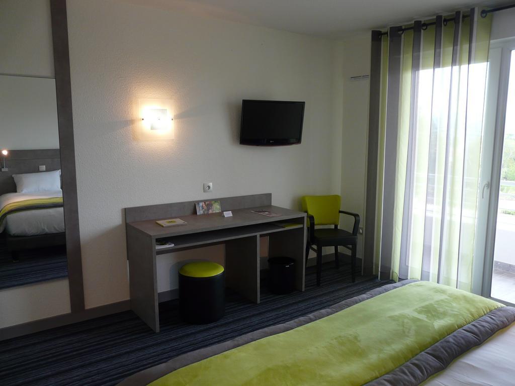 Hotel Le Chatard Sarcey Zewnętrze zdjęcie