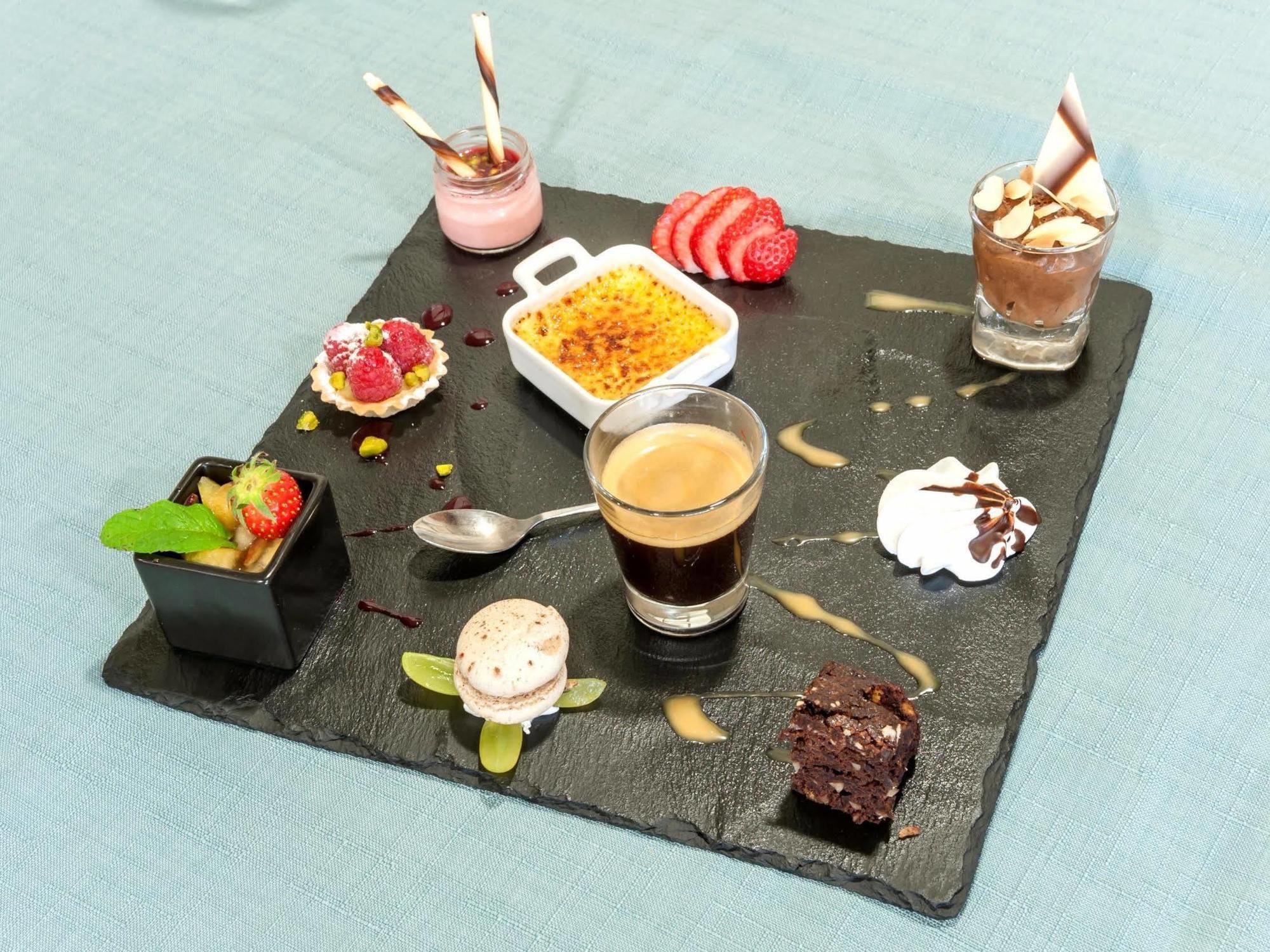 Hotel Le Chatard Sarcey Zewnętrze zdjęcie